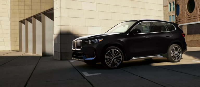 BMW-MY25-X1