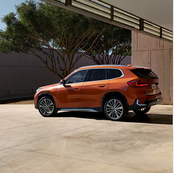 bmw-x1-img
