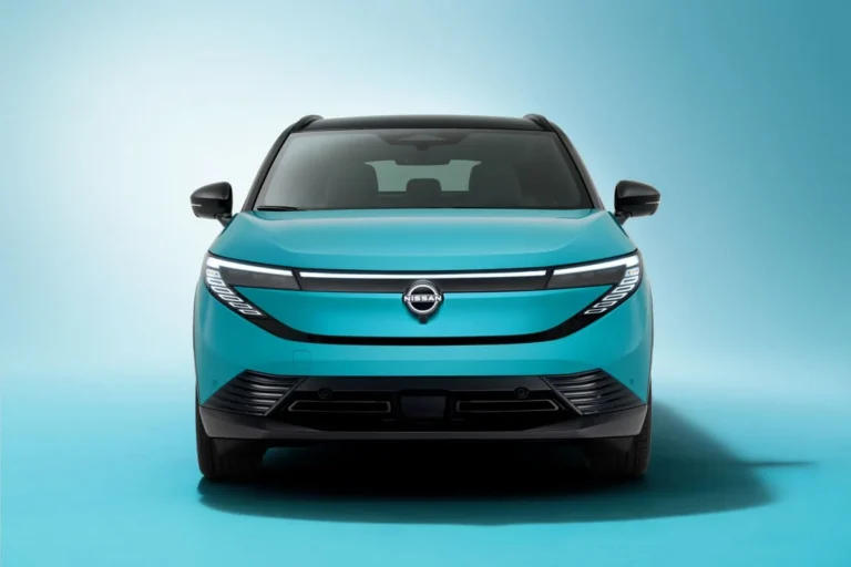 250308_All-new_Nissan_LEAF_Studio_Pictures_07