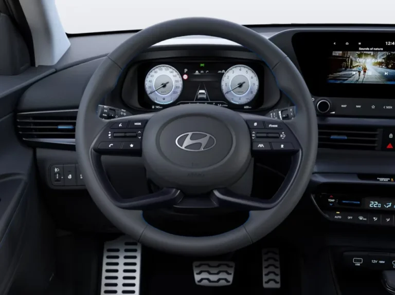 SHOT14_Steering_Wheel_edit_4x3